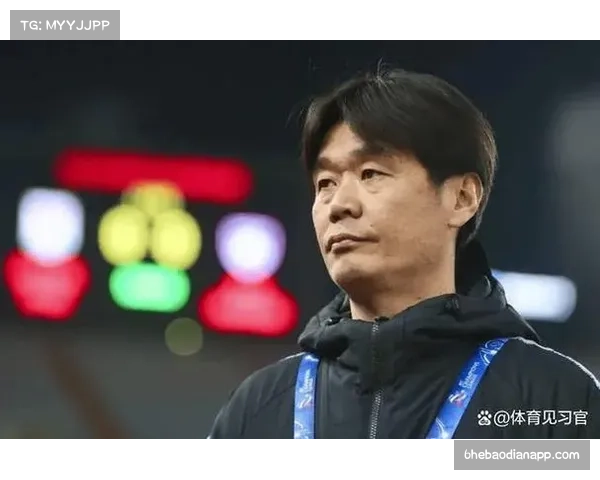 中超领头羊豪取连胜势如破竹李霄鹏七场不胜陷入信任危机